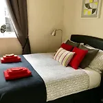 Centre Georgian
