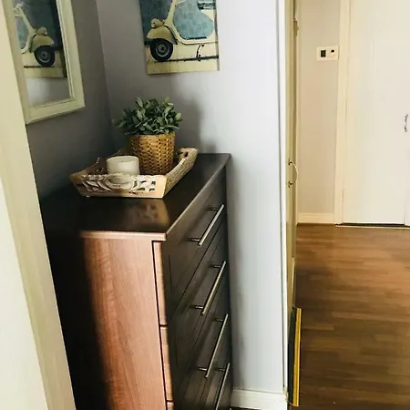 Centre Georgian Apartment *